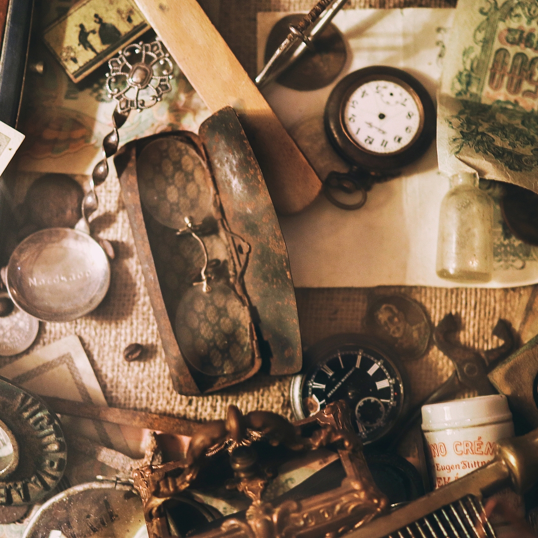 What You Should Know about Packing Collectible and Antique Items