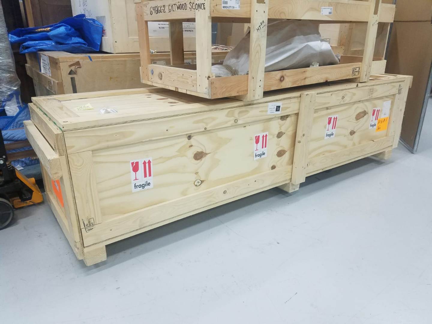 Art shipping crate