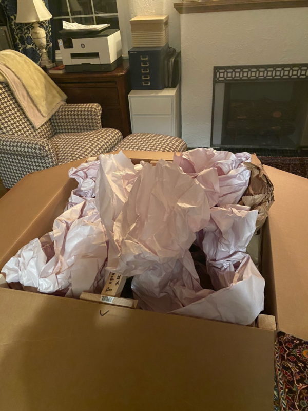 Packing a chandelier Fine Art Shippers