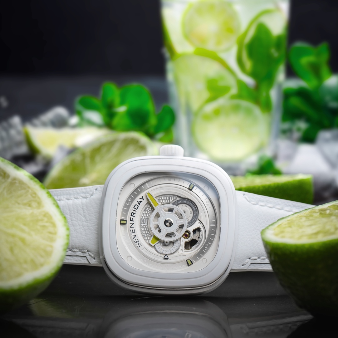 Sevenfriday discount white watch