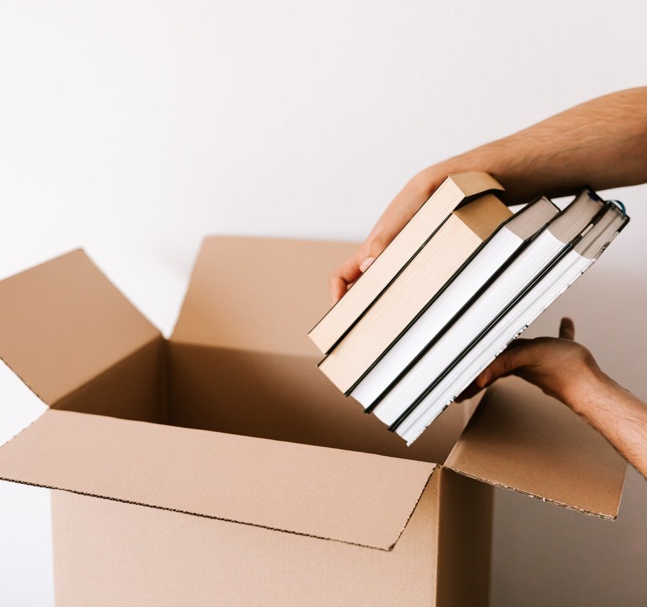 How to Pack Books for Shipping: Simple Rules for Beginners