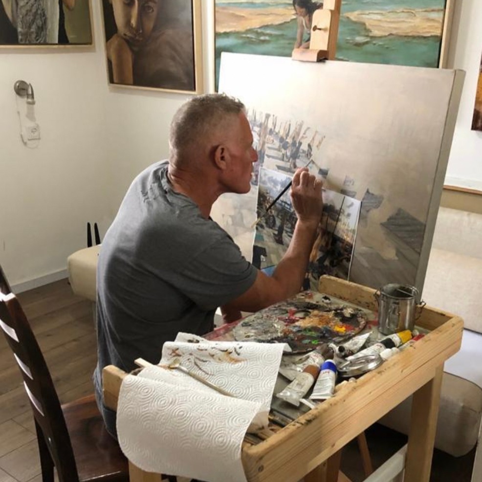 Assaf Zur in his studio