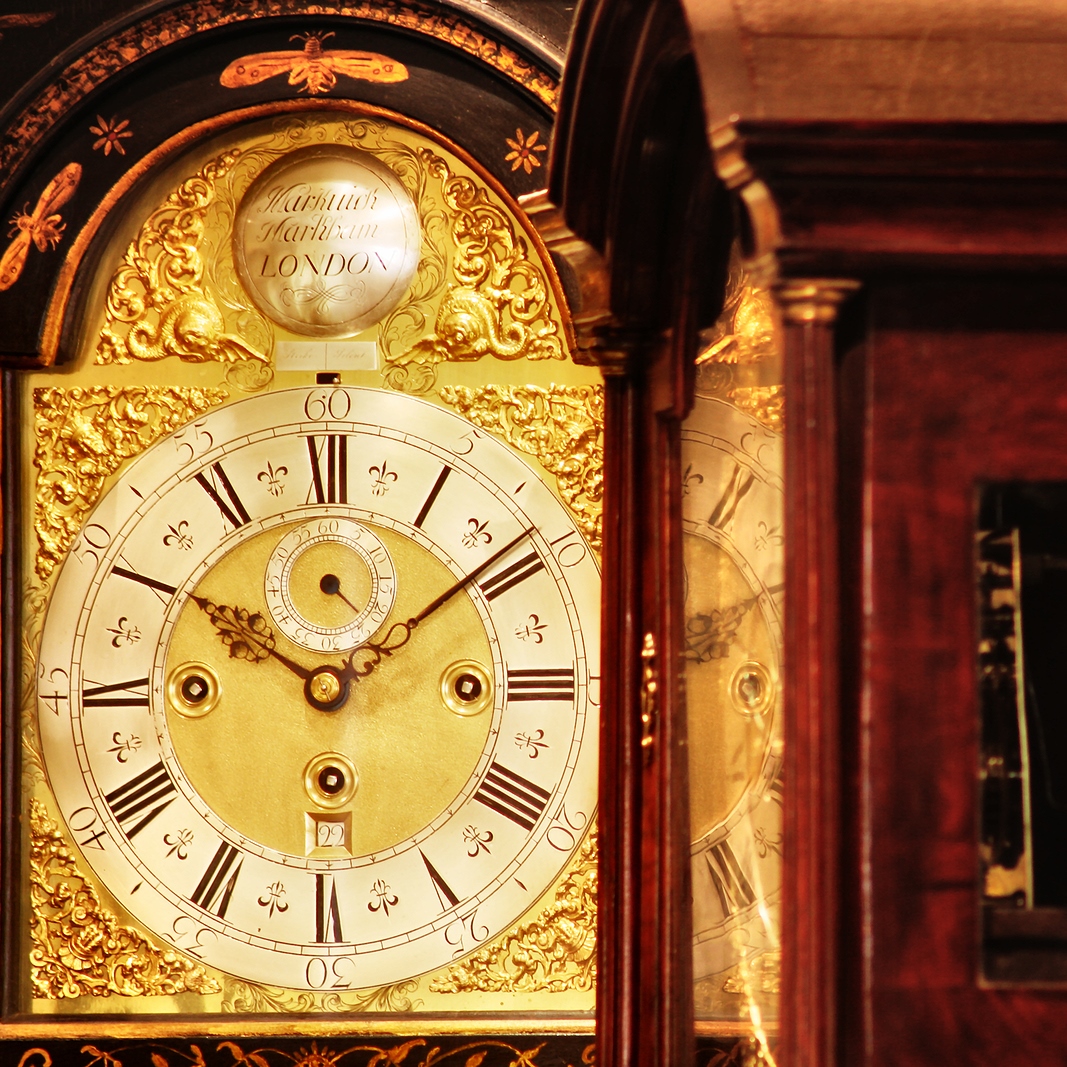 Securing Your Family Legacy: How to Ship a Grandfather Clock?