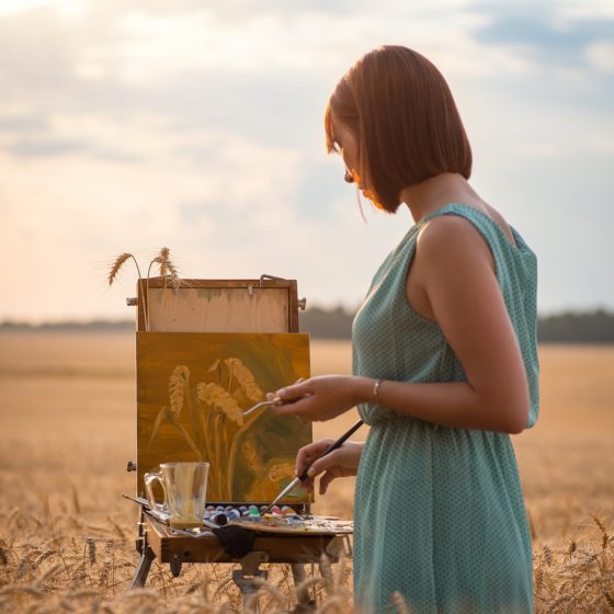 7 Famous Artists Who Started Their Career at College