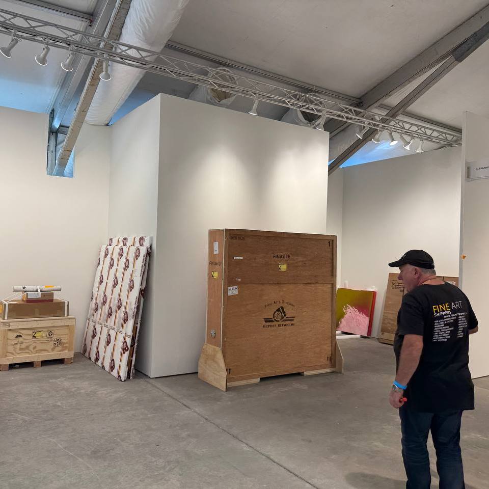 Mastering the Logistics: A Guide to Seamless Delivery of Art Pieces