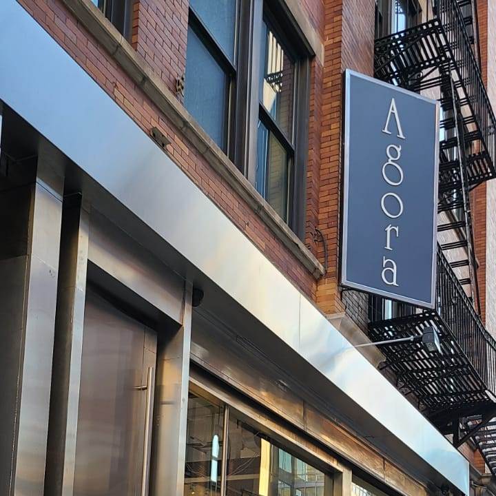 Agora Gallery – A Contemporary Art Gallery You Should Visit in NYC