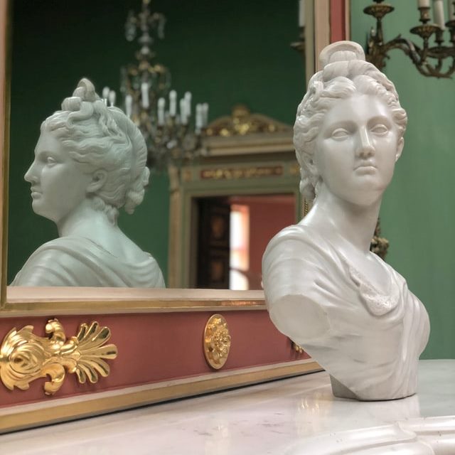 Packaging Your Sculptures Safely
