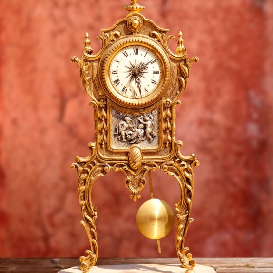 Tips for Packing an Antique Clock for Shipping