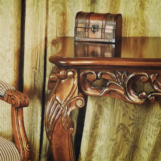 A Collector’s Nightmare: How NOT to Ship Antique Furniture