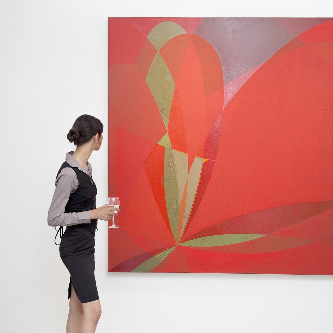 Streamlining Gallery Operations: The Role of Tech in Art Business