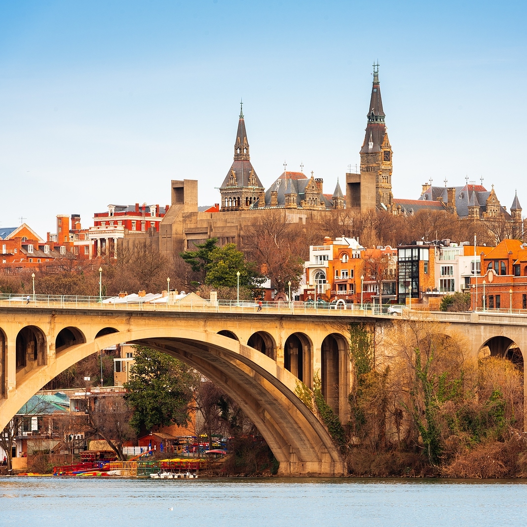 Fine Art Moving Services in Washington