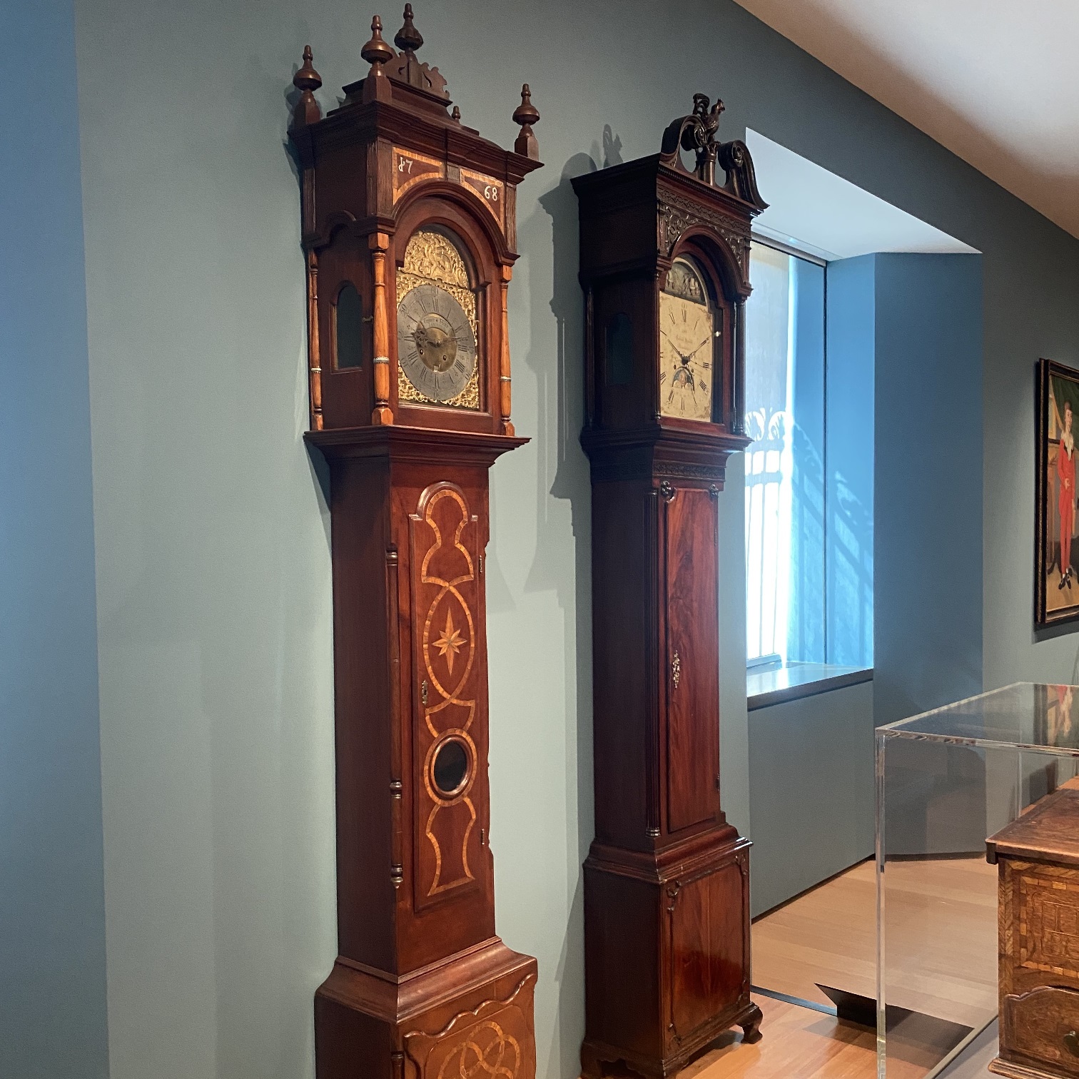 Fine Art Shippers Is an Expert in Shipping Grandfather Clocks