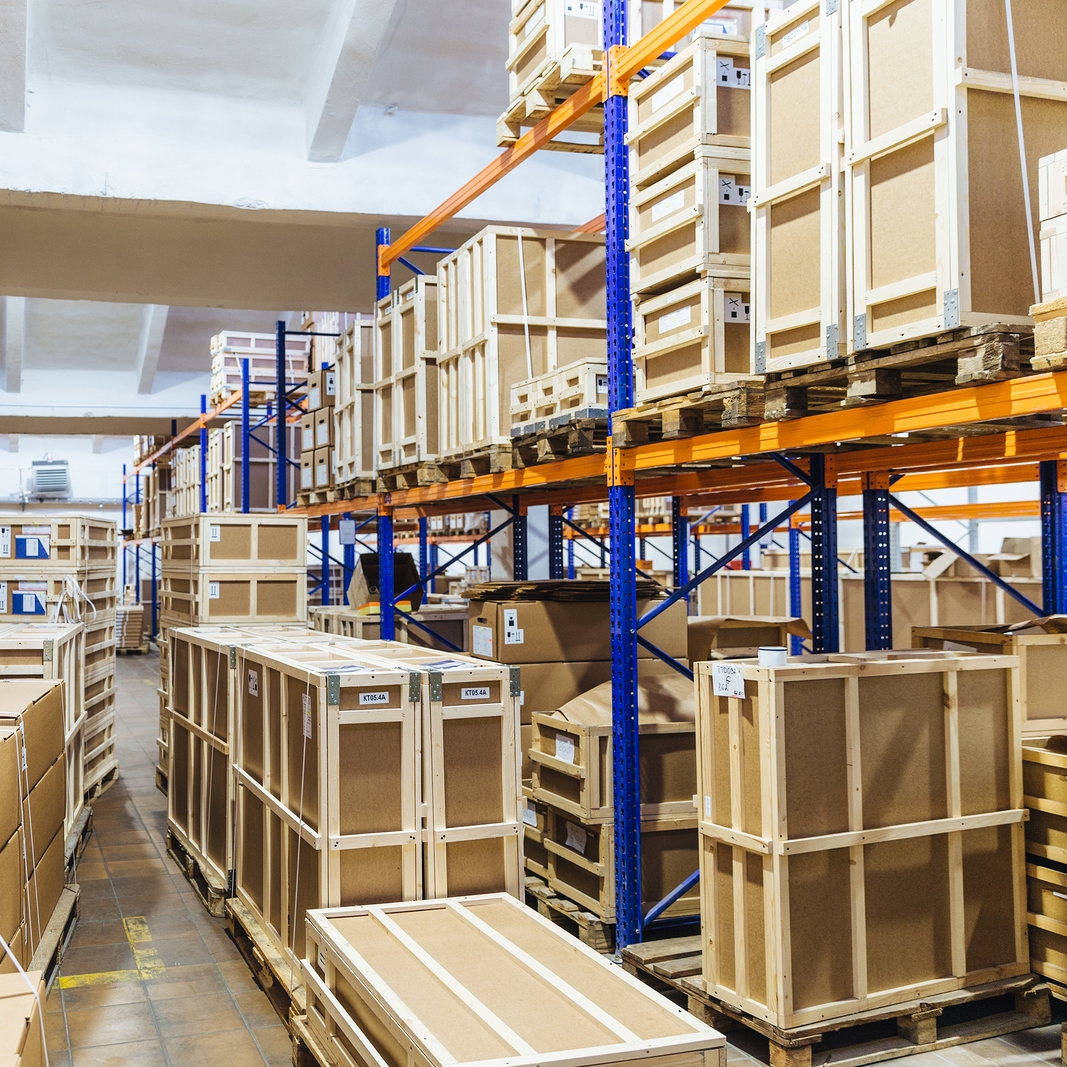 Tips for Choosing the Right Fine Arts Warehouse