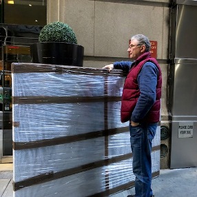 How to Ship a Large Painting in New York?