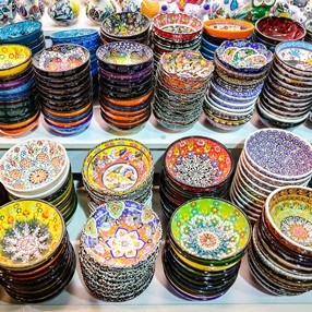 New York Antique Moving & Handling Tips for Collectible Porcelain