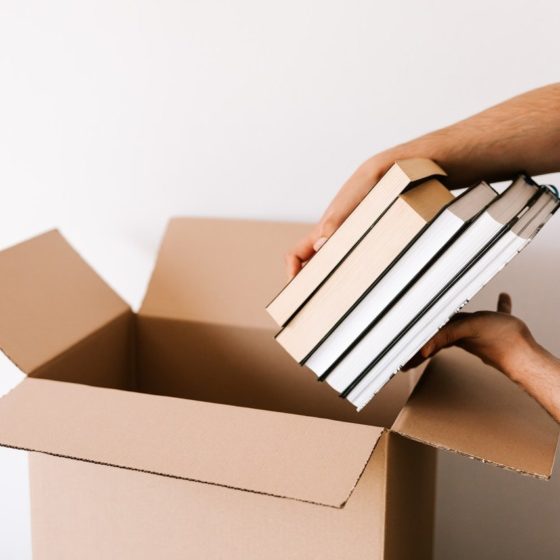 How to Pack Books for Shipping: Simple Rules for Beginners