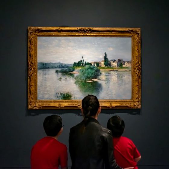 What Is the Primary Moving Service in NYC for Art Lovers?