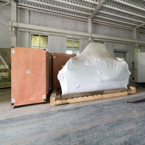Tips for Packing and Shipping a Large Package