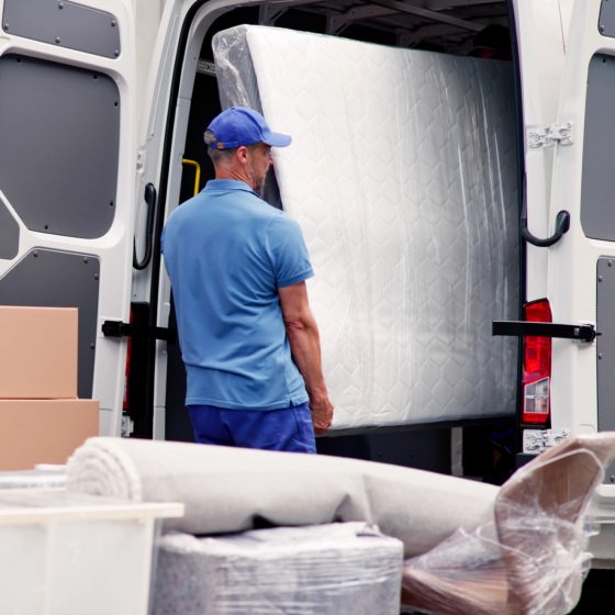 What's the Best Way to Ship a Mattress?