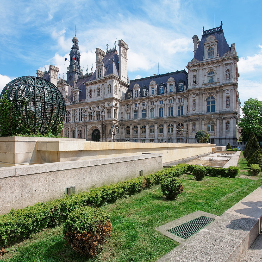 Learning from the Best: Fine Art Storage of the Louvre Museum