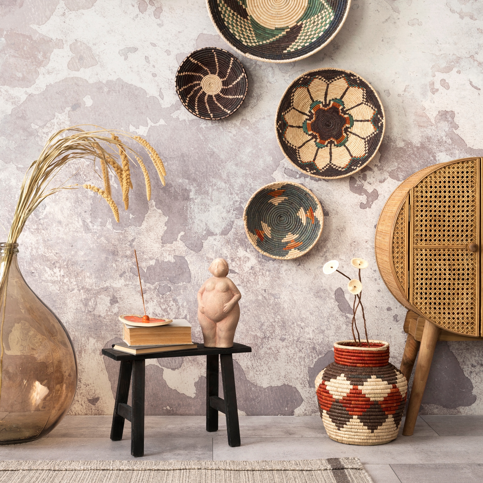 Balancing Traditional and Contemporary: African Art in Modern Interiors