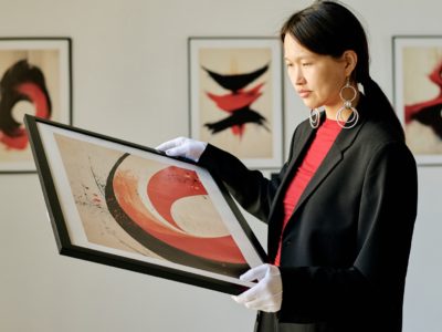 How to Package Framed Art for Shipping: Things That Really Matter