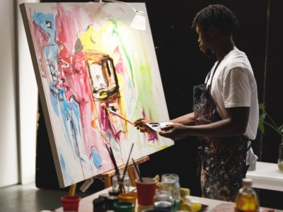 Secure Painting Packaging: Protecting Oil and Acrylic Artwork