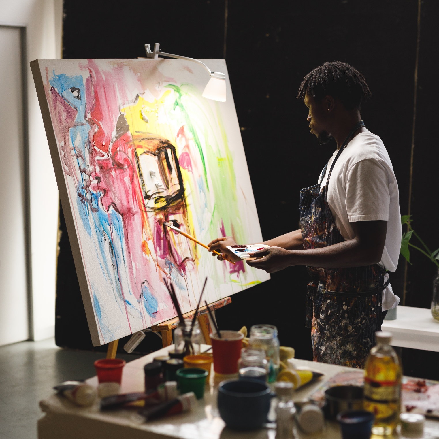 Secure Painting Packaging: Protecting Oil and Acrylic Artwork