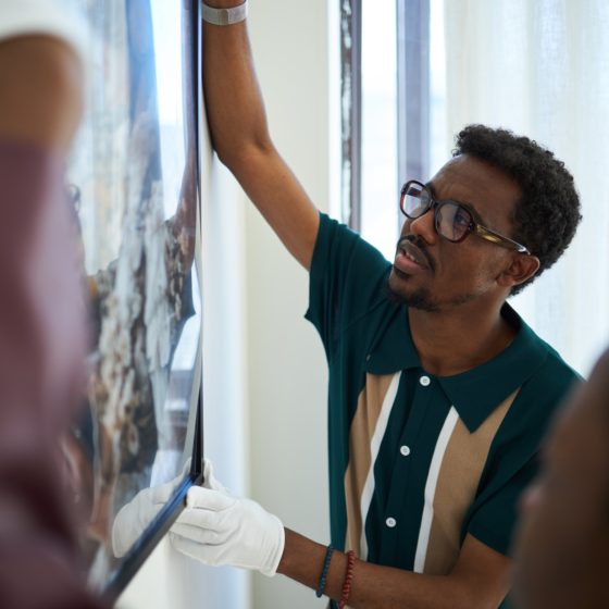 How to Pack Framed Art for Shipping: Customization Guidance