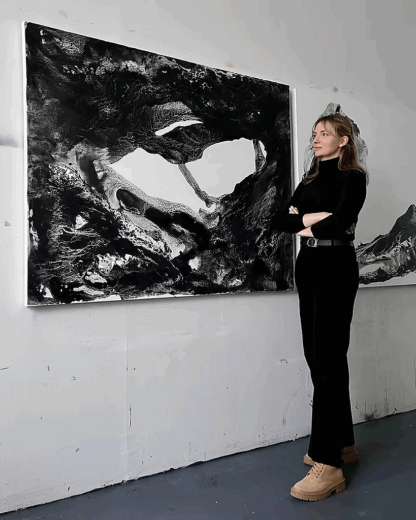 Marina Chisty’s “Fragments of Now” at the Milostka Center for Exhibitions
