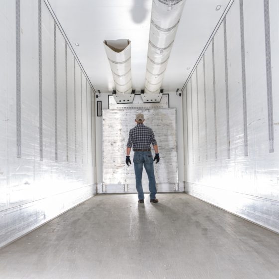 The Role of Mobile Refrigerated Trailers in Cold Chain Logistics