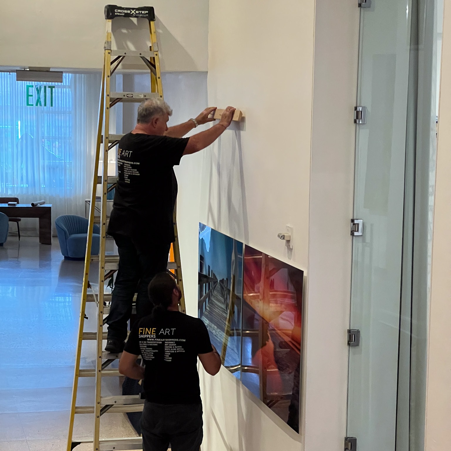 5 Steps of a Flawless Fine Art Installation in Your Space