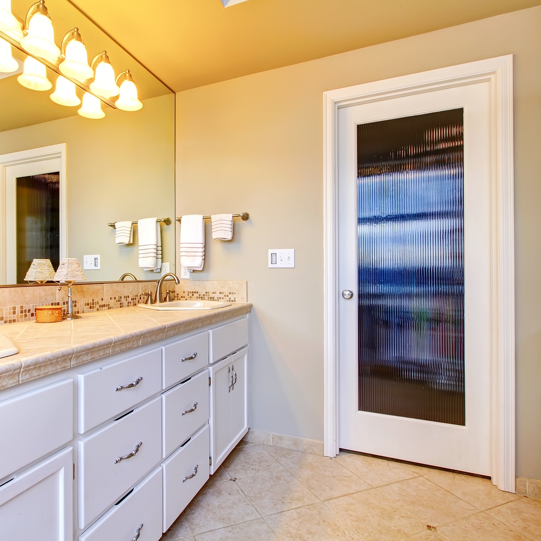 Glass Doors in the Bathroom Design: Pros and Cons