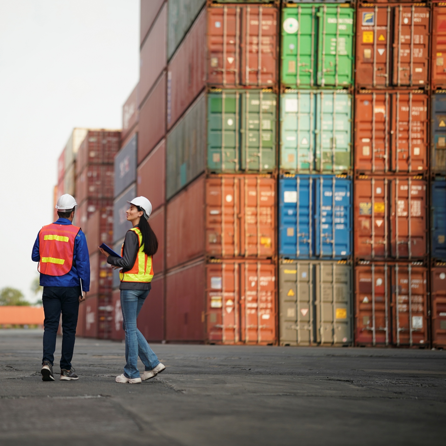 The Best Field Service Management Software for Moving & Logistics Businesses
