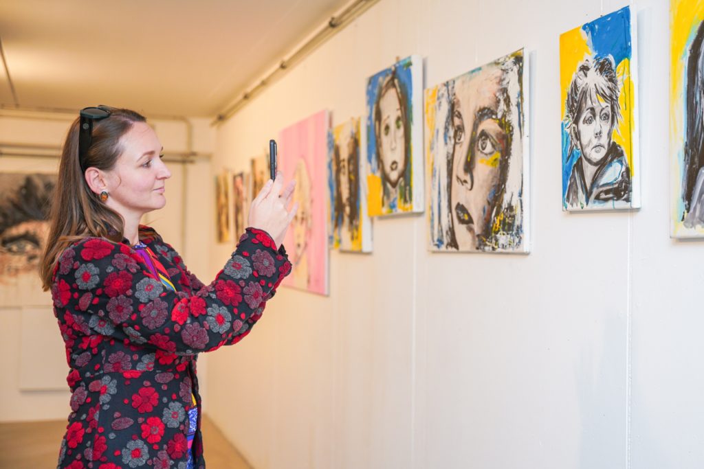 Iryna Fedorenko’s New Exhibition “Mehr als Worte” Opened in Munich 