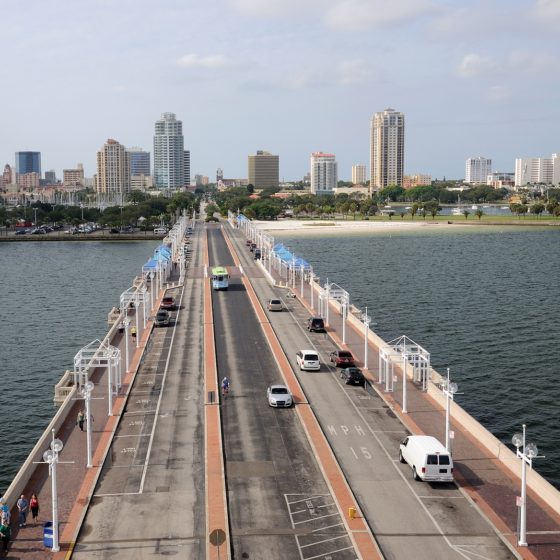 Timing Your Move to Avoid the Jam in St. Petersburg, FL