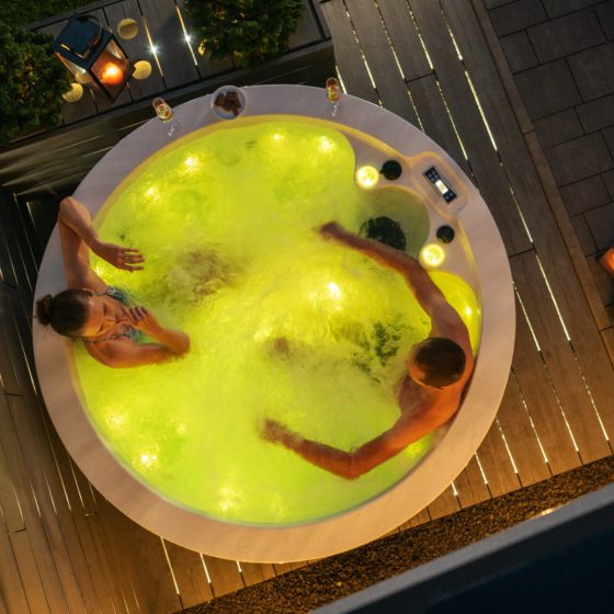 Enhance Your Utah Backyard Design with an Ideal Spa Plunge