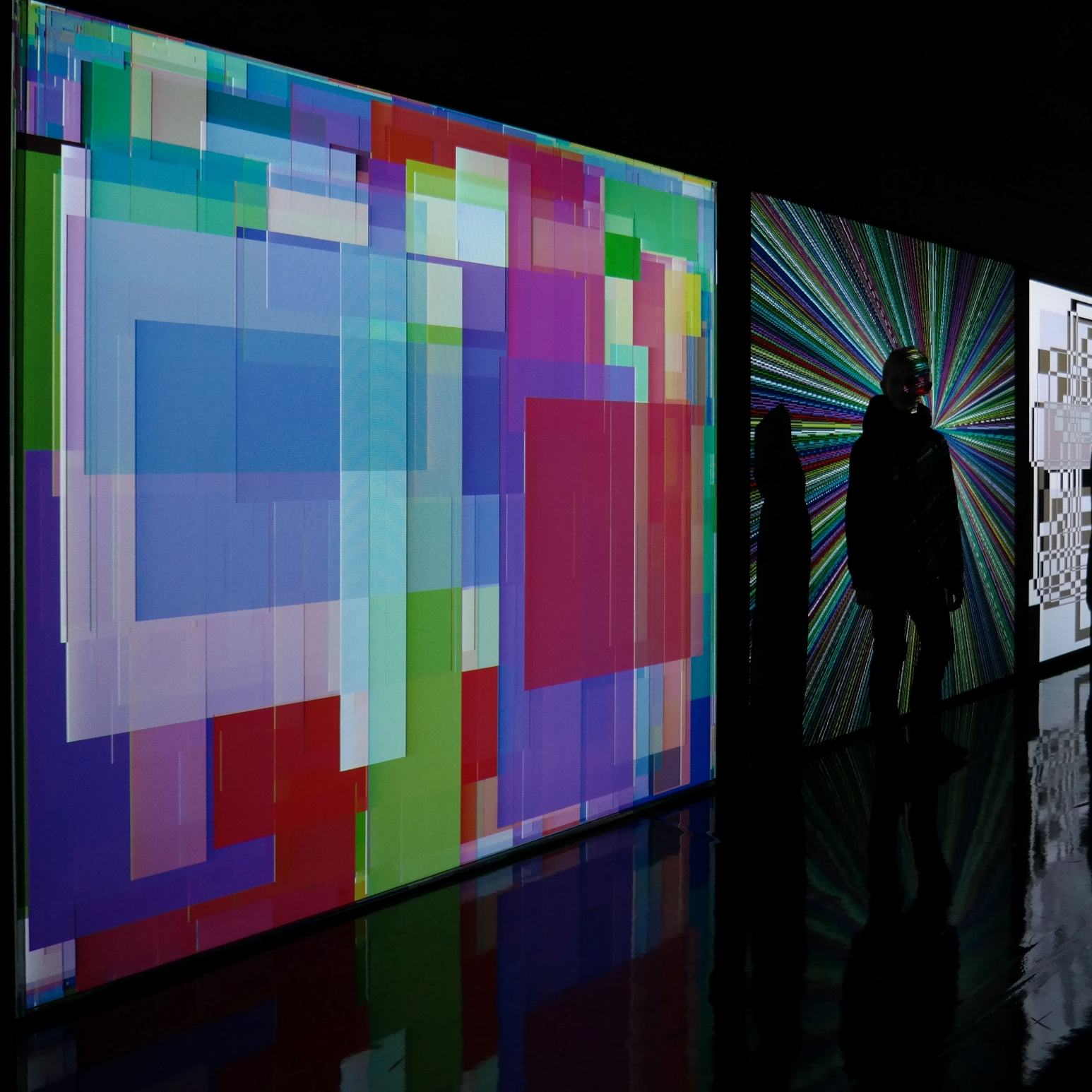 Is Building a Media Wall Worth It for Your Next Art Exhibition?