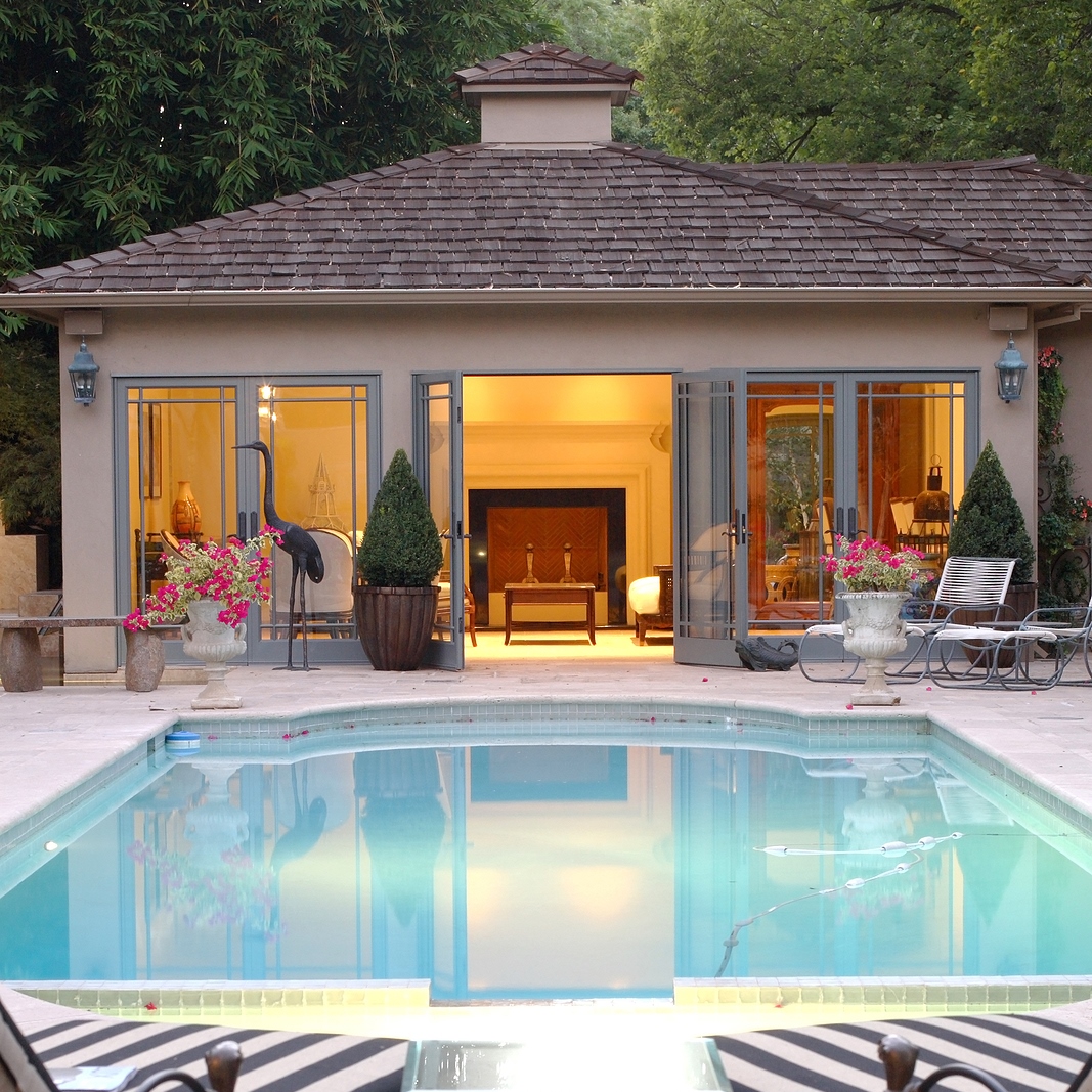 What to Expect During a Custom Gunite Pool Build in North Texas