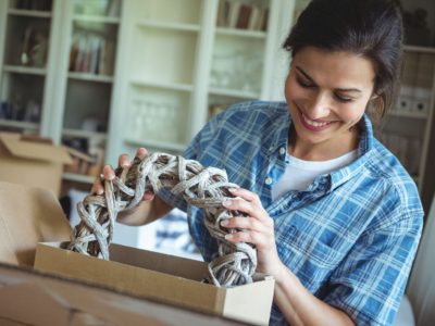 Door-to-Door Art Shipping Services: Online Art Market Driver