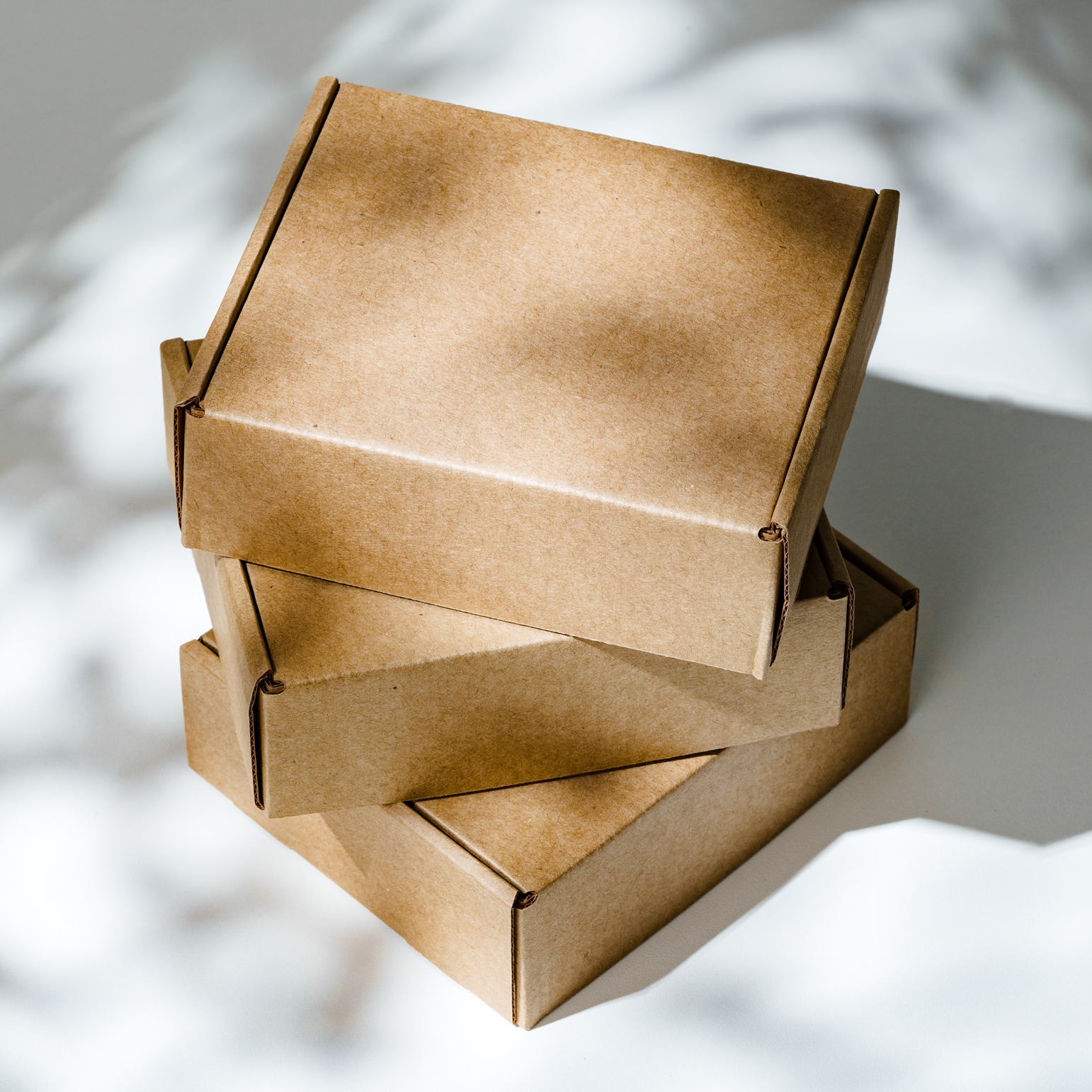 How to Protect Fragile Items During Shipping Using Custom Boxes?