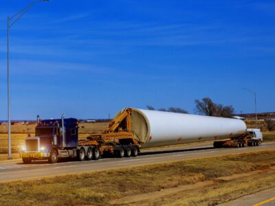 Key Factors That Influence the Success of Oversize Load Deliveries