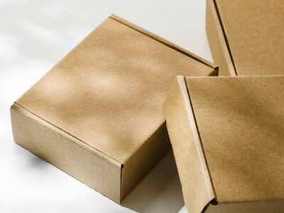 Mailer Boxes vs. Shipping Boxes: What's the Difference?