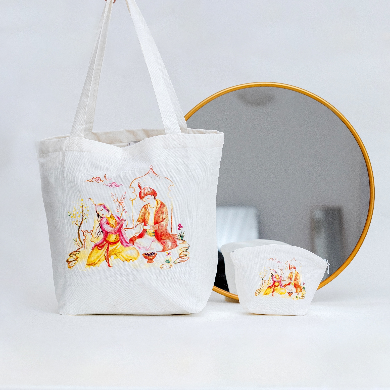 How Custom Products Can Create an Additional Income Stream for Artists