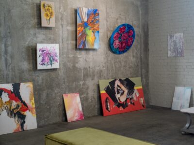 How to Move an Art Collection Safely? Team & Process Breakdown