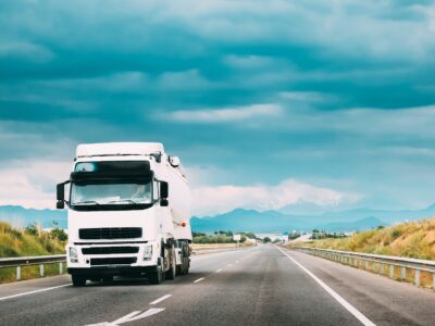 Shipping Fine Art vs. Regular Freight Shipping: What’s the Difference?