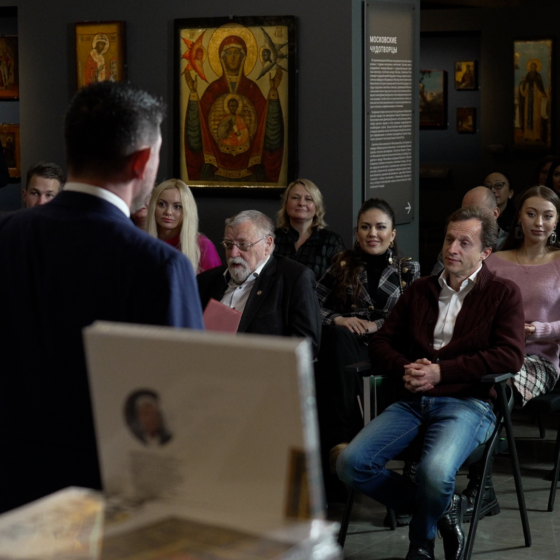 How to Research and Buy Antique Russian Icons: A Collector’s Guide