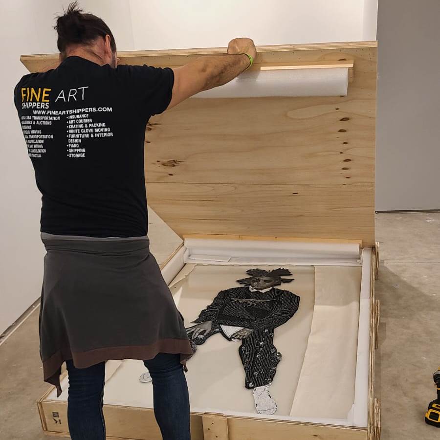 White Glove Unpacking Service: When and Why It Matters for Art